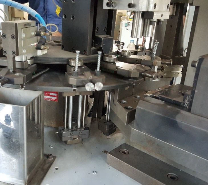 Customized Assembly And Crimping Machine